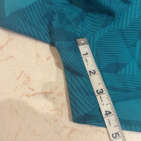 Under Armour athletic shorts SZ large - Picture 7 of 9